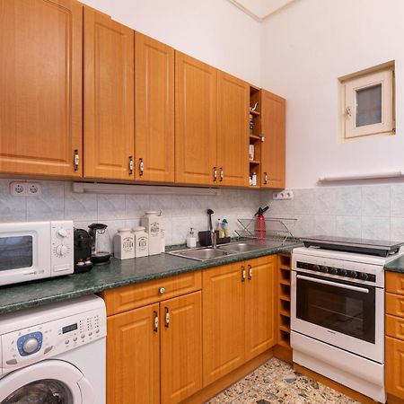 D8 Sphinx Apartman ブダペスト エクステリア 写真